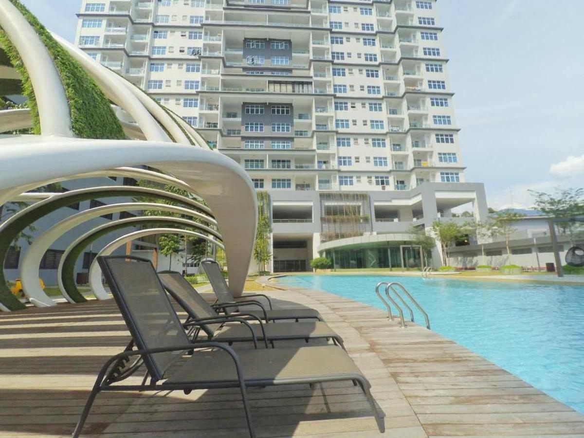 Puchong Skypod Residence, 1-5 Pax Cozy Unit, Walking Distance To Ioi Mall, 10Min Drive To Sunway Luaran gambar